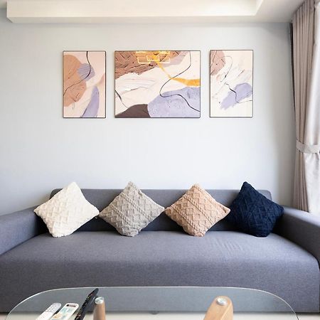 Henry Home - Rivergate Ho Chi Minh City Bagian luar foto
