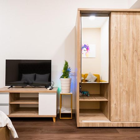 Henry Home - Rivergate Ho Chi Minh City Bagian luar foto