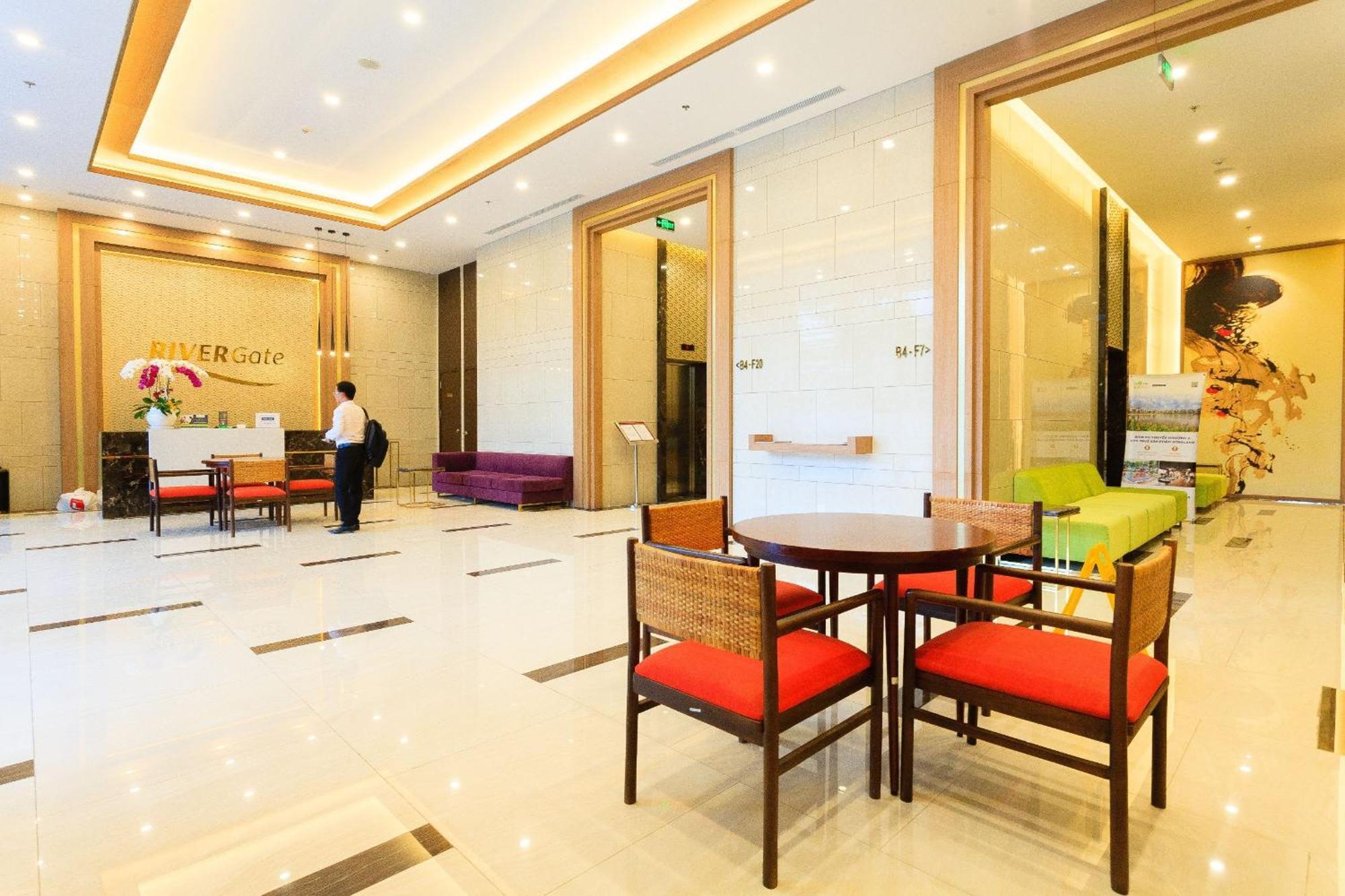 Henry Home - Rivergate Ho Chi Minh City Bagian luar foto