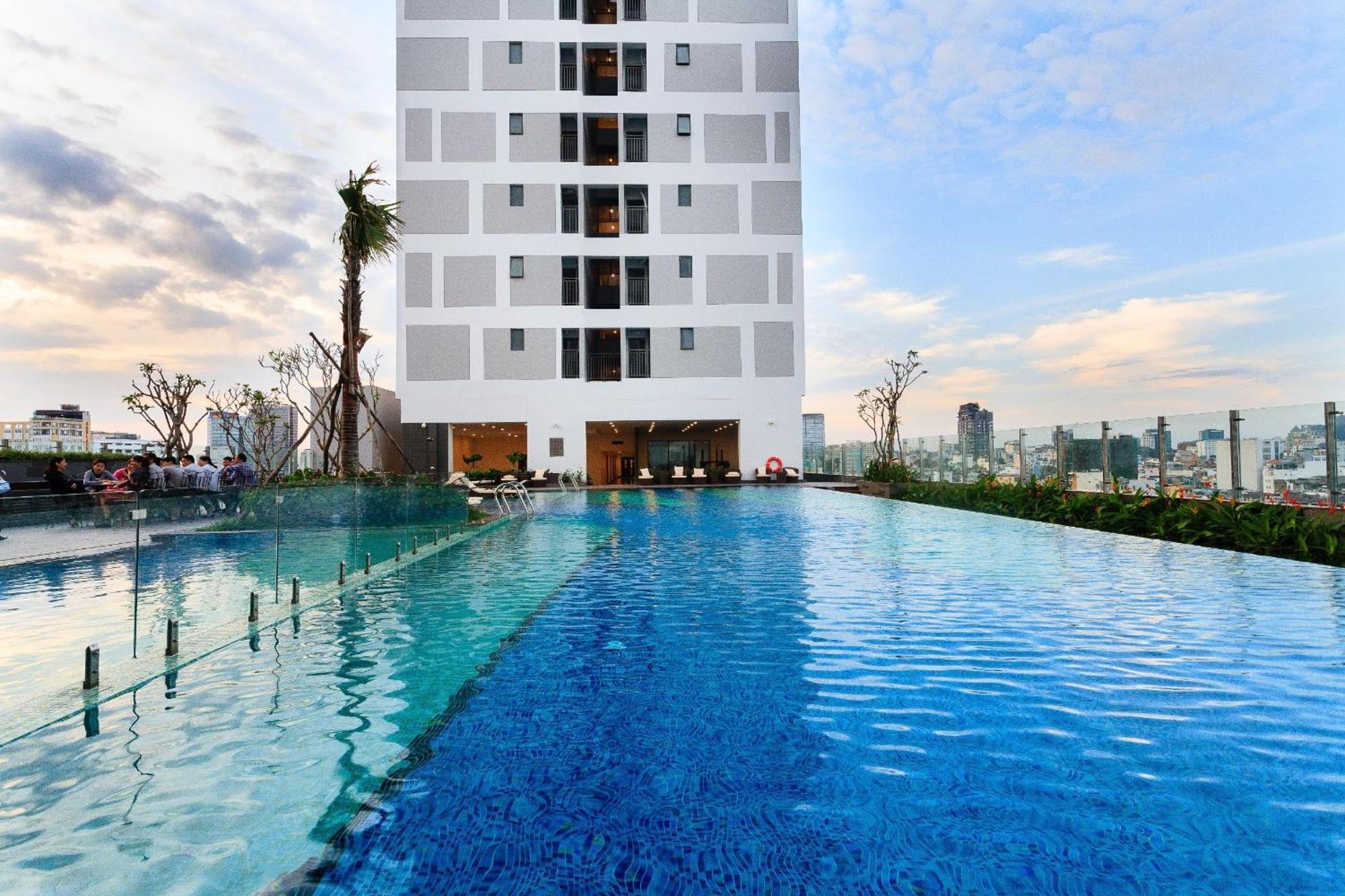 Henry Home - Rivergate Ho Chi Minh City Bagian luar foto