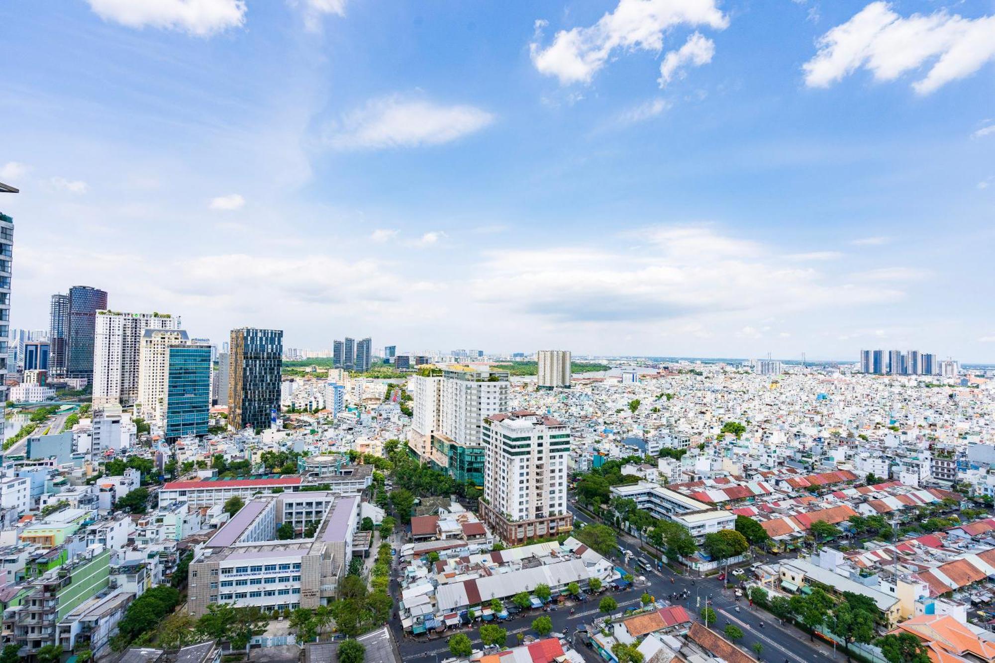 Henry Home - Rivergate Ho Chi Minh City Bagian luar foto