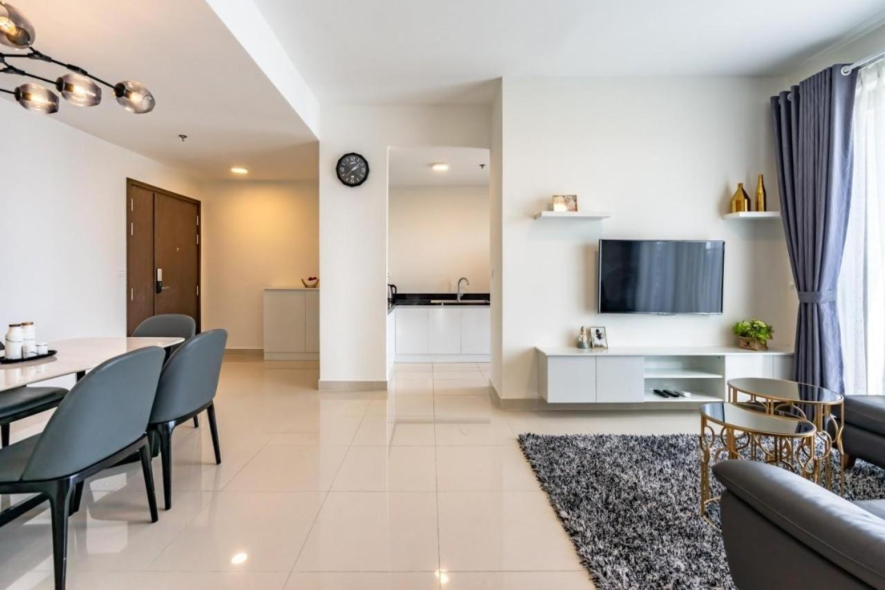 Henry Home - Rivergate Ho Chi Minh City Bagian luar foto