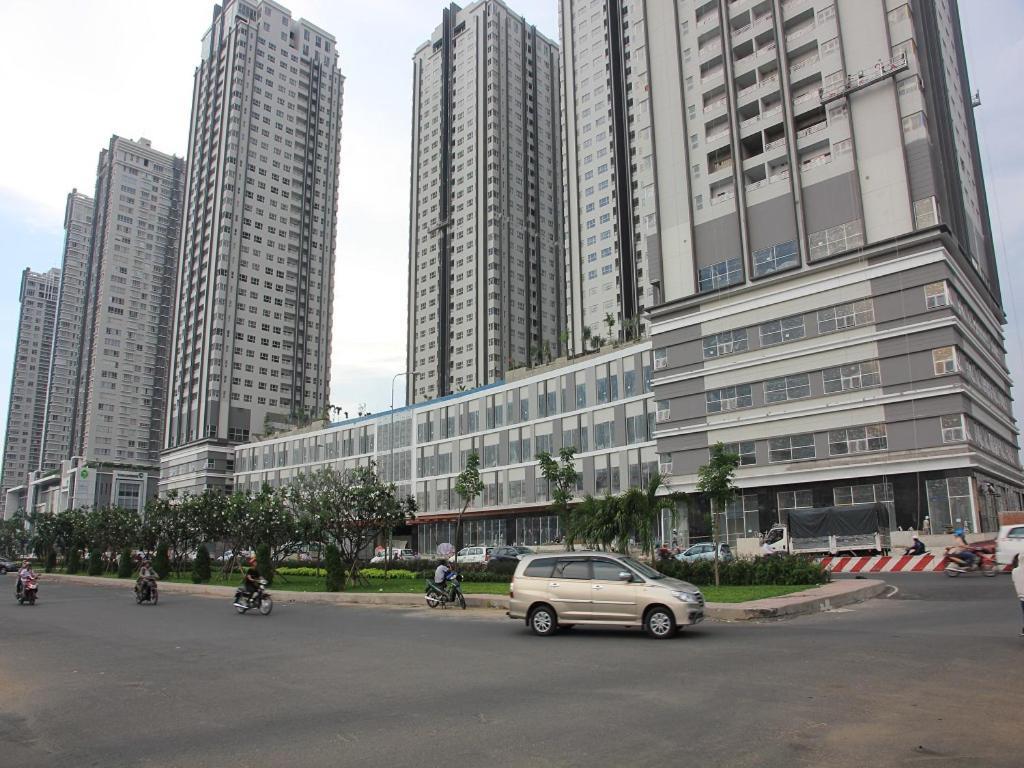 Henry Home - Rivergate Ho Chi Minh City Bagian luar foto